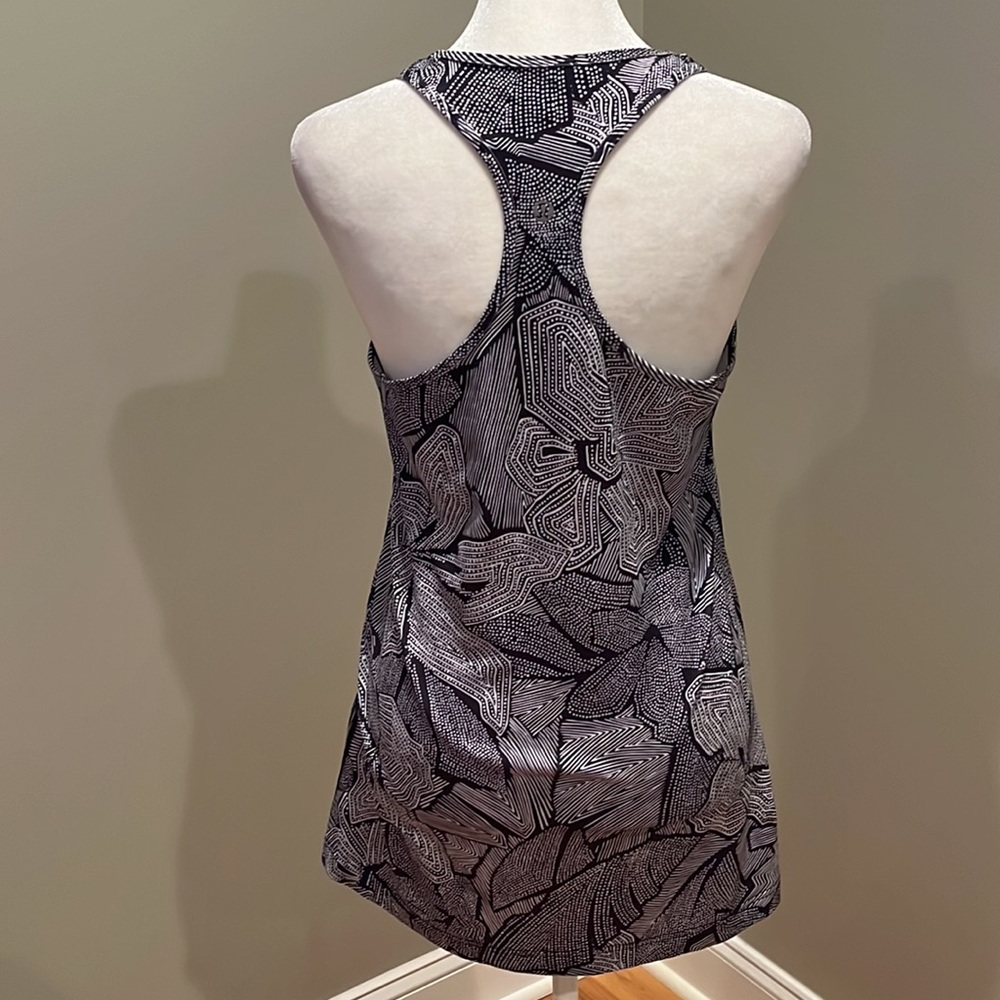 Lululemon Racer Back Tank - Picture 3 of 4